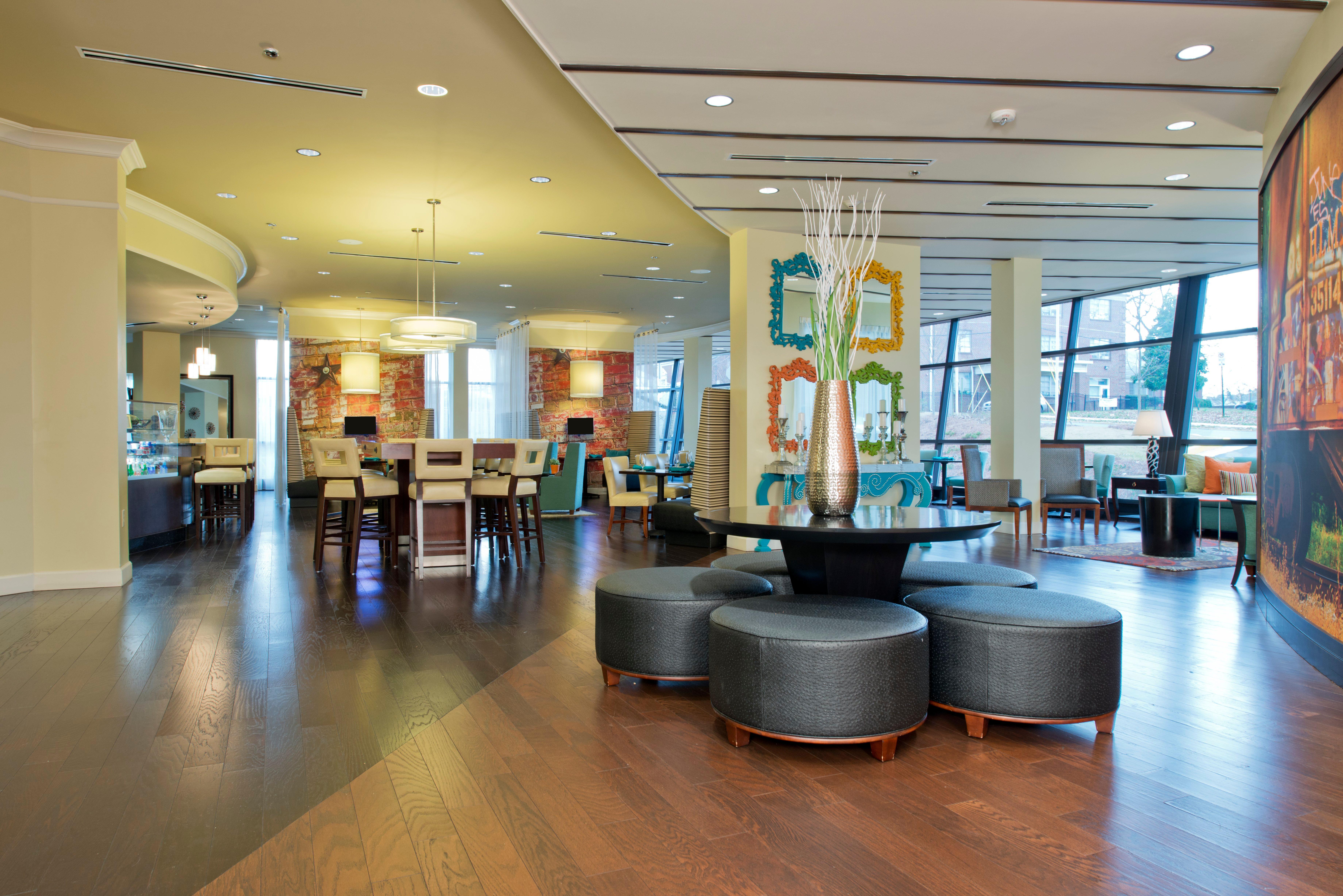 Hotel Indigo Atlanta Airport College Park By Ihg Esterno foto