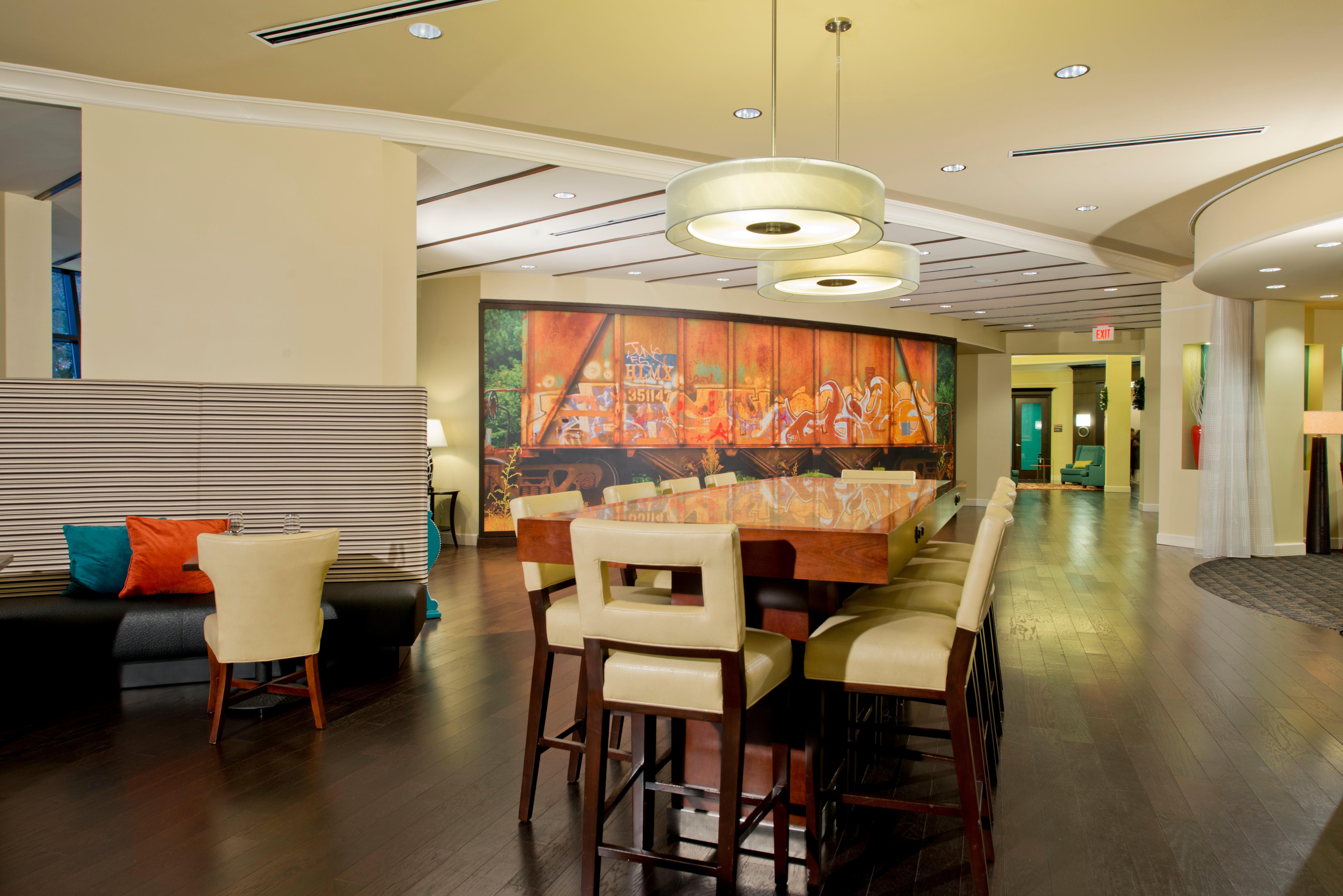 Hotel Indigo Atlanta Airport College Park By Ihg Esterno foto