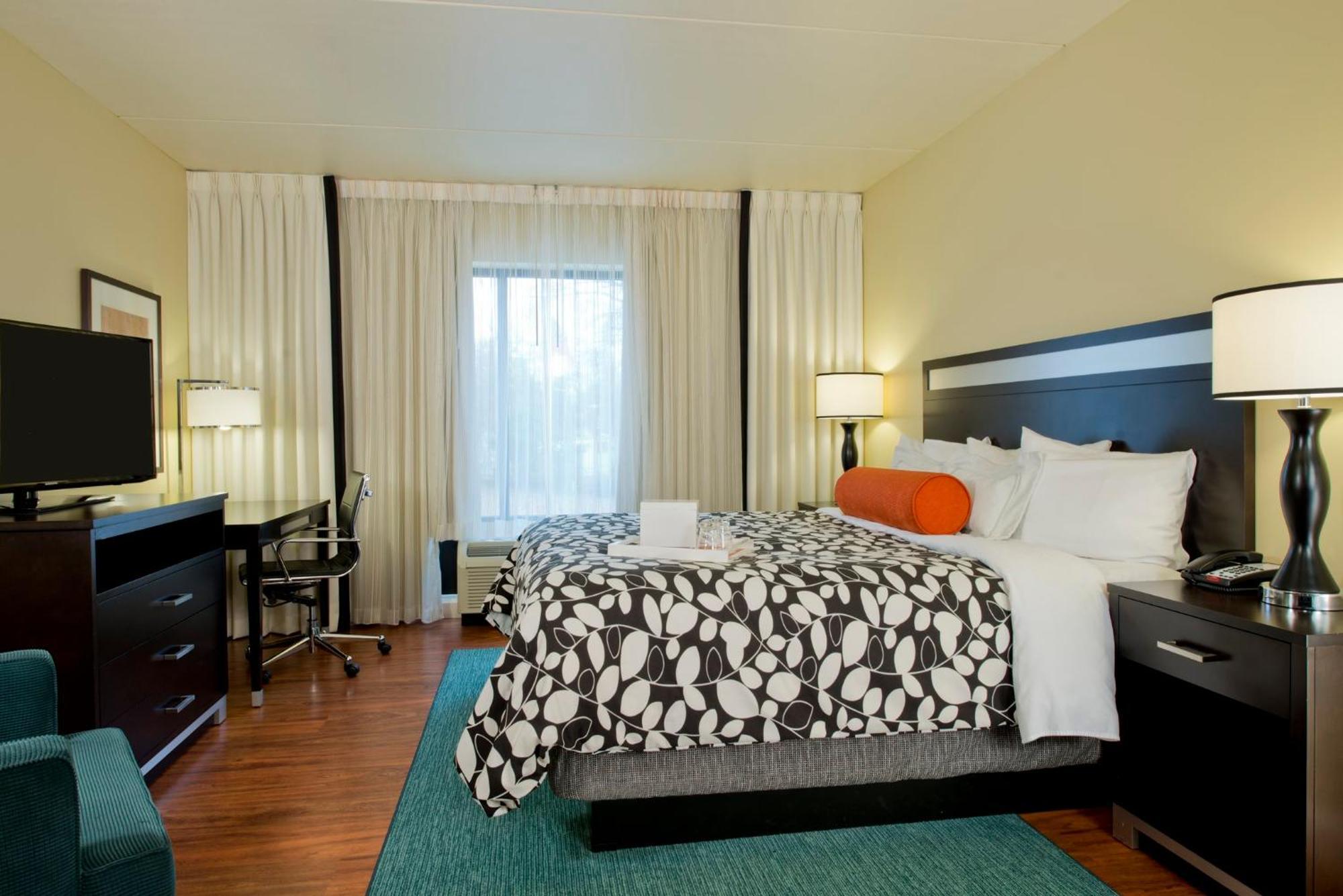 Hotel Indigo Atlanta Airport College Park By Ihg Esterno foto